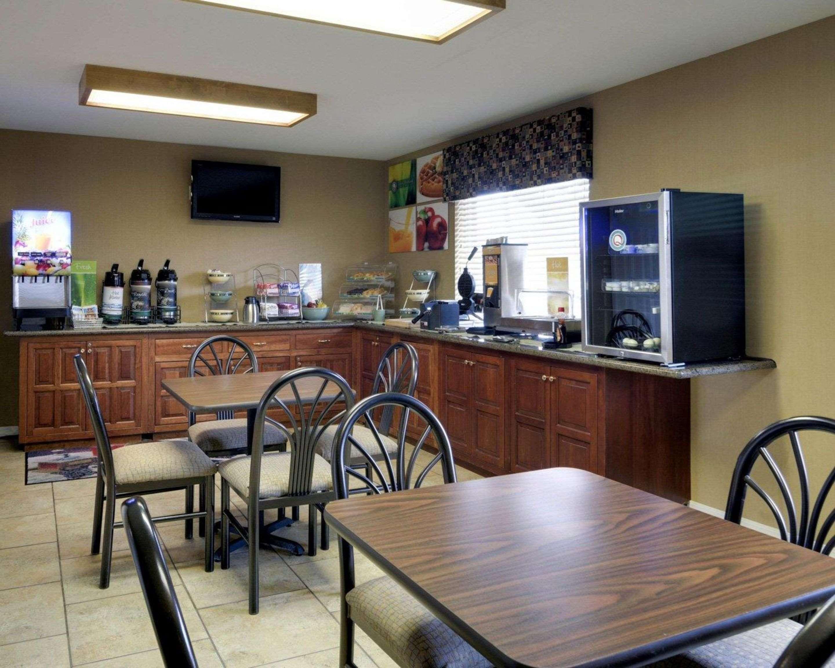 Quality Inn Russellville I-40 Exteriör bild
